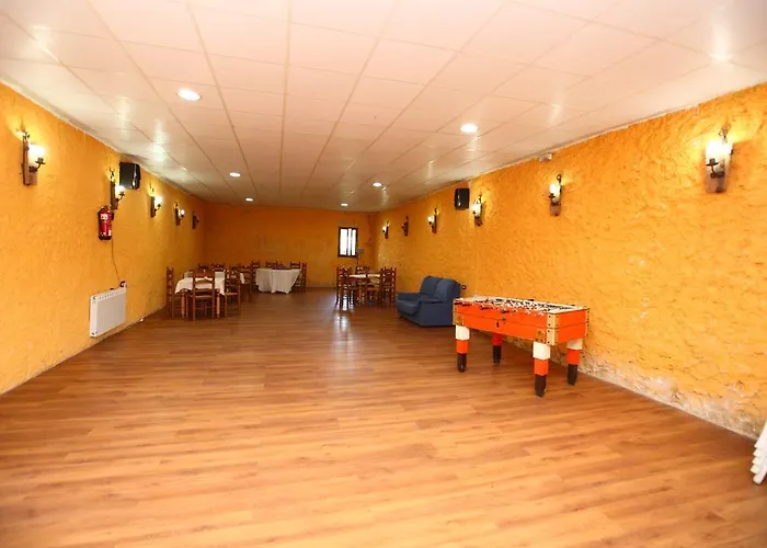 Casas Rurales Las Praderas Poyales Del Hoyo